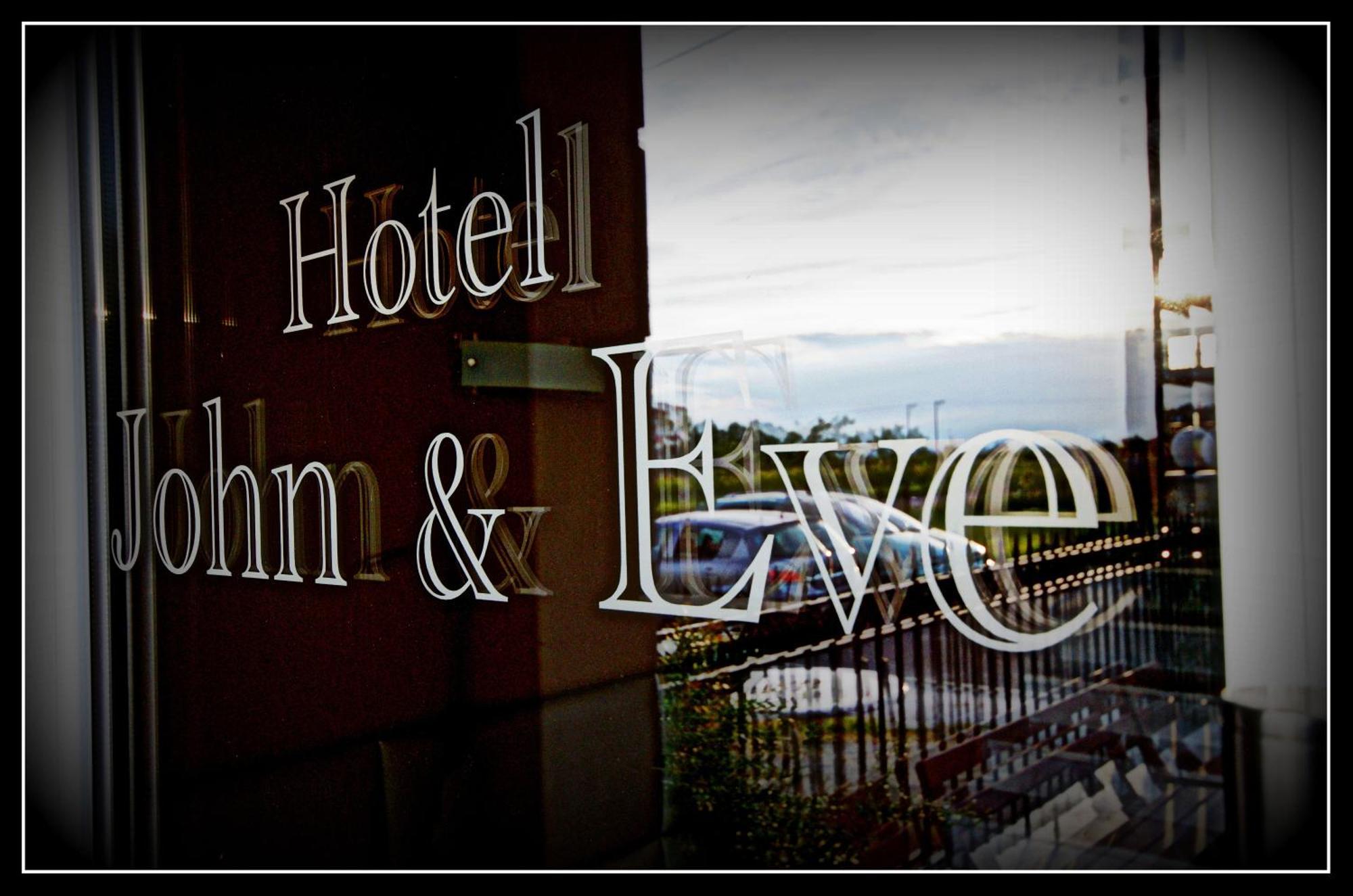 John&Eve Hotel Paralía Exterior foto
